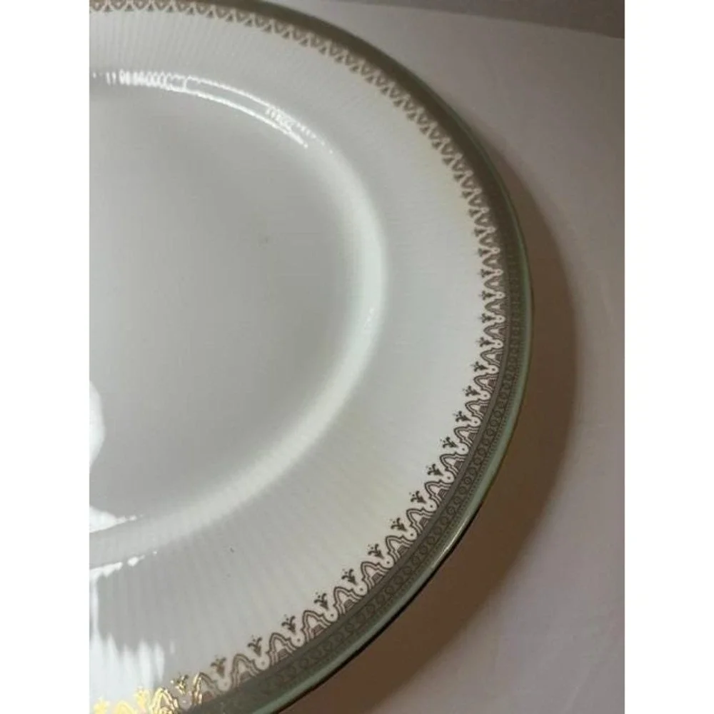 Set of 4 Paragon Kensington Fine Bone China Dinner Plates 10 in